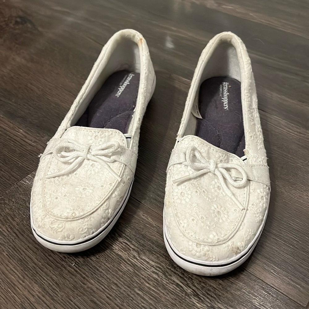 Casual White flats